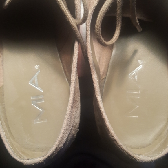 suede lace-up oxfords - Picture 3 of 8